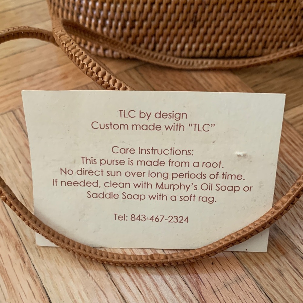 RETAIL $195 Basket Purse Natural Root Hand-Woven Custom Shell & Bow Accent - Picture 4 of 15